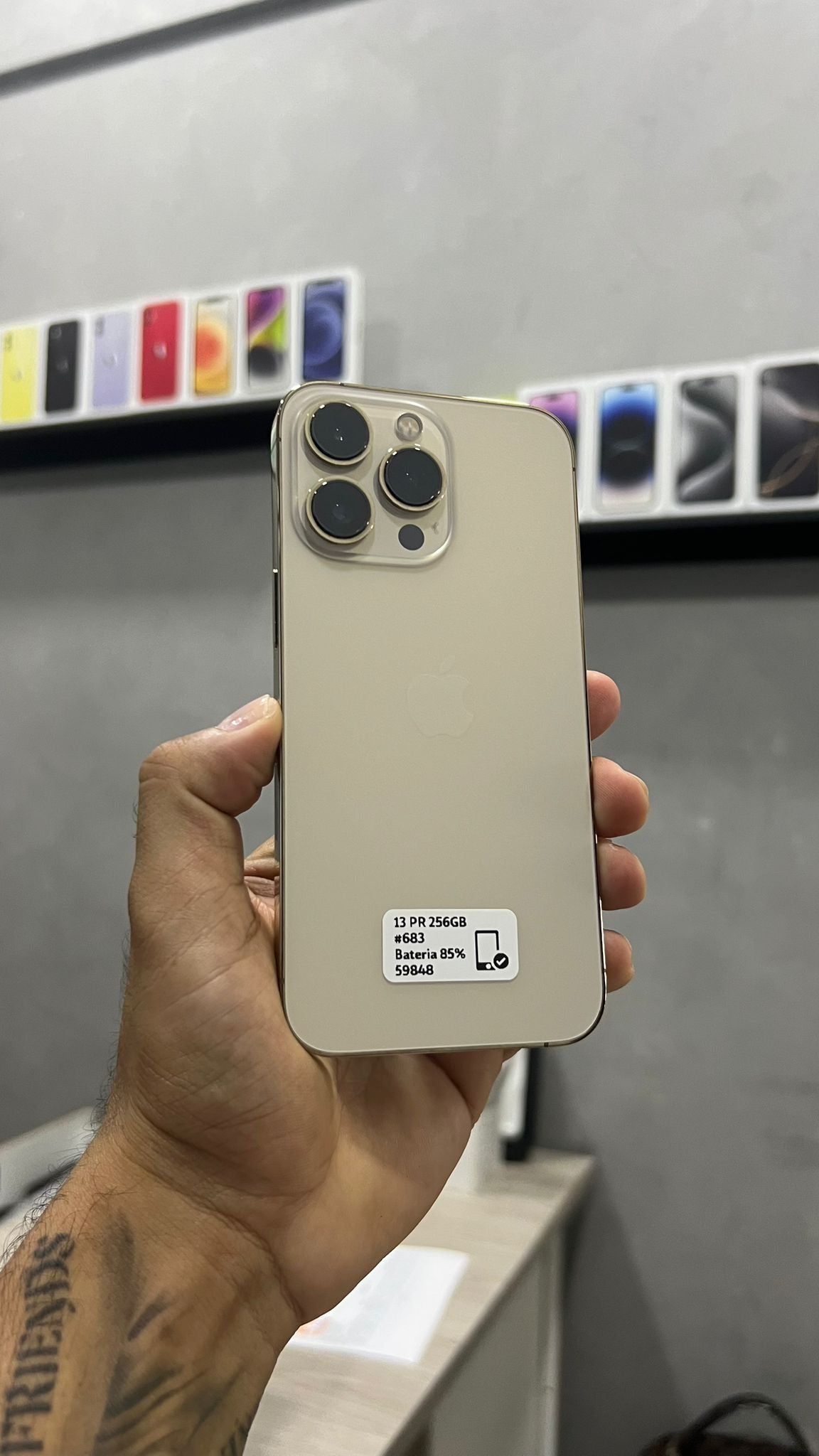 Apple iPhone 13 Pro 256GB Unlocked — Grade A